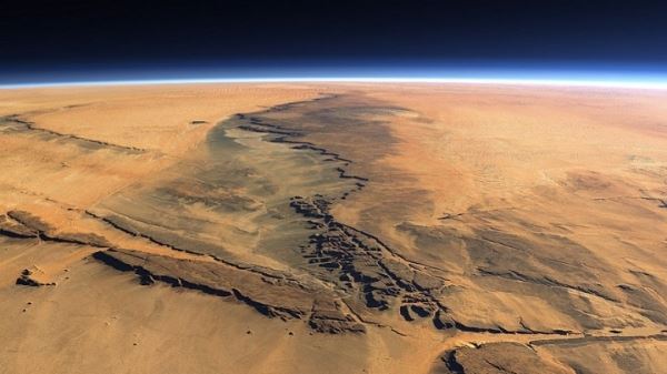 На Марсе зафиксирован рост количества кислорода
