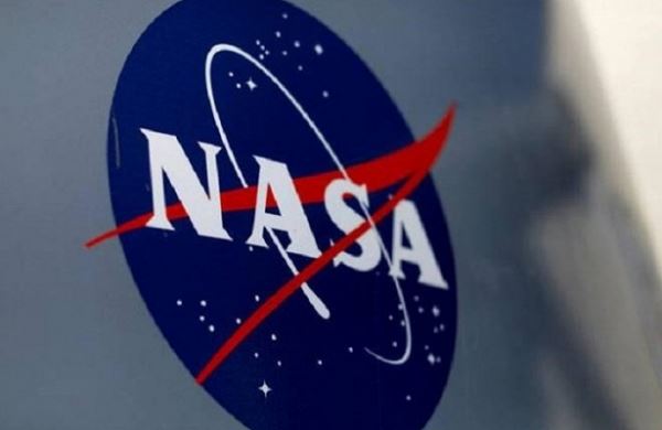 <br />
NASA докупит места на российских Союзах<br />
