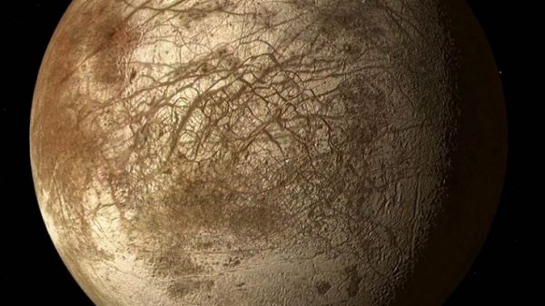 На спутнике Юпитера Европе обнаружили огромные запасы воды