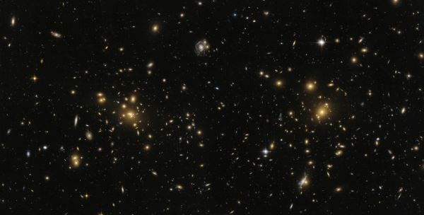 Chandra сфотографировал рождение «мегаструктуры» Вселенной