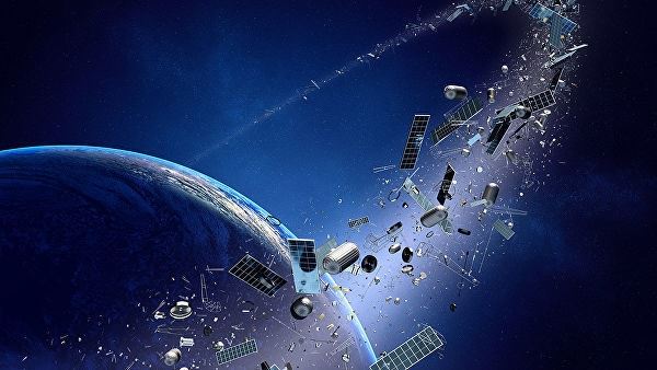 МАИ предложил Роскосмосу эксперимент по уничтожению мусора на орбите и возвращению грузов