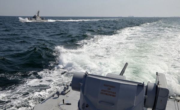 theБабель (Украина): боевой катер "Кременчуг" мешает россиянам блокировать украинские порты